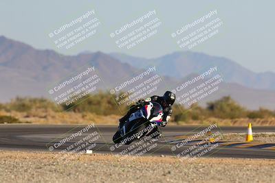 media/Dec-09-2023-SoCal Trackdays (Sat) [[76a8ac2686]]/Turn 15 Set 1 (230pm)/